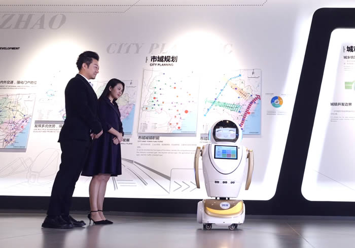 新一代迎賓講解機(jī)器人